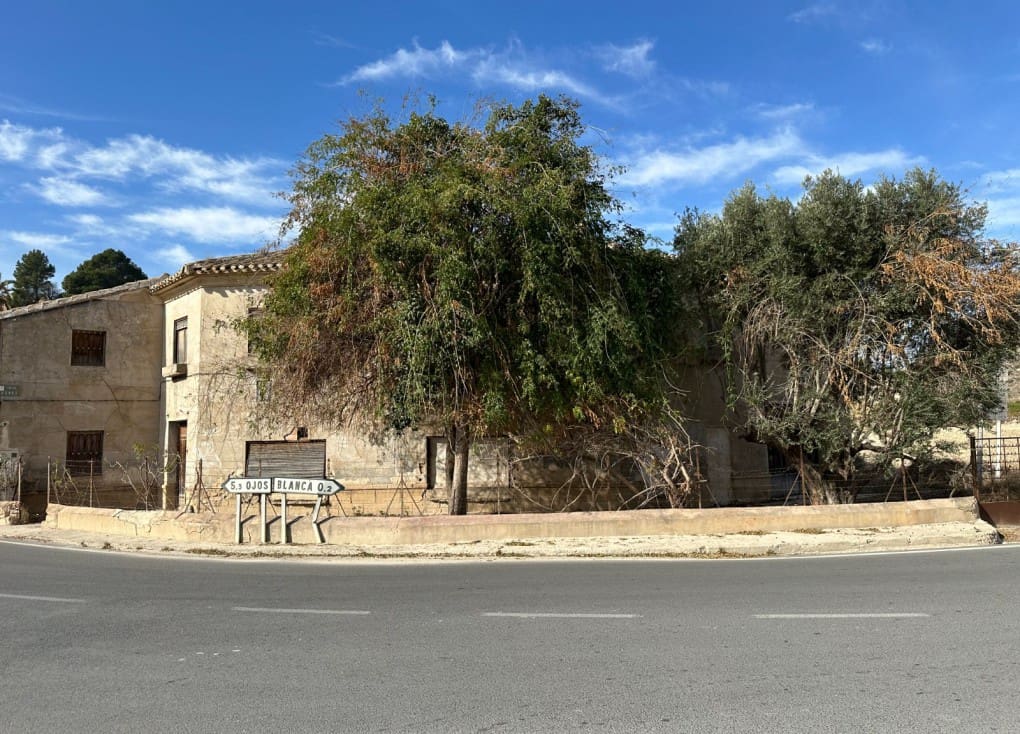 9 sovrum Hus till salu i Blanca med garage - 200 000 € (Ref: 8096210)