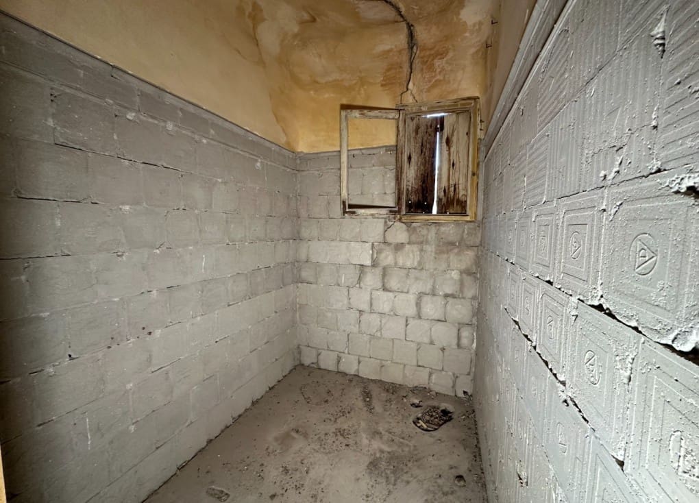 9 sovrum Hus till salu i Blanca med garage - 200 000 € (Ref: 8096210)