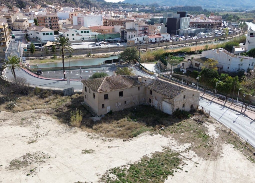 9 sovrum Hus till salu i Blanca med garage - 200 000 € (Ref: 8096210)