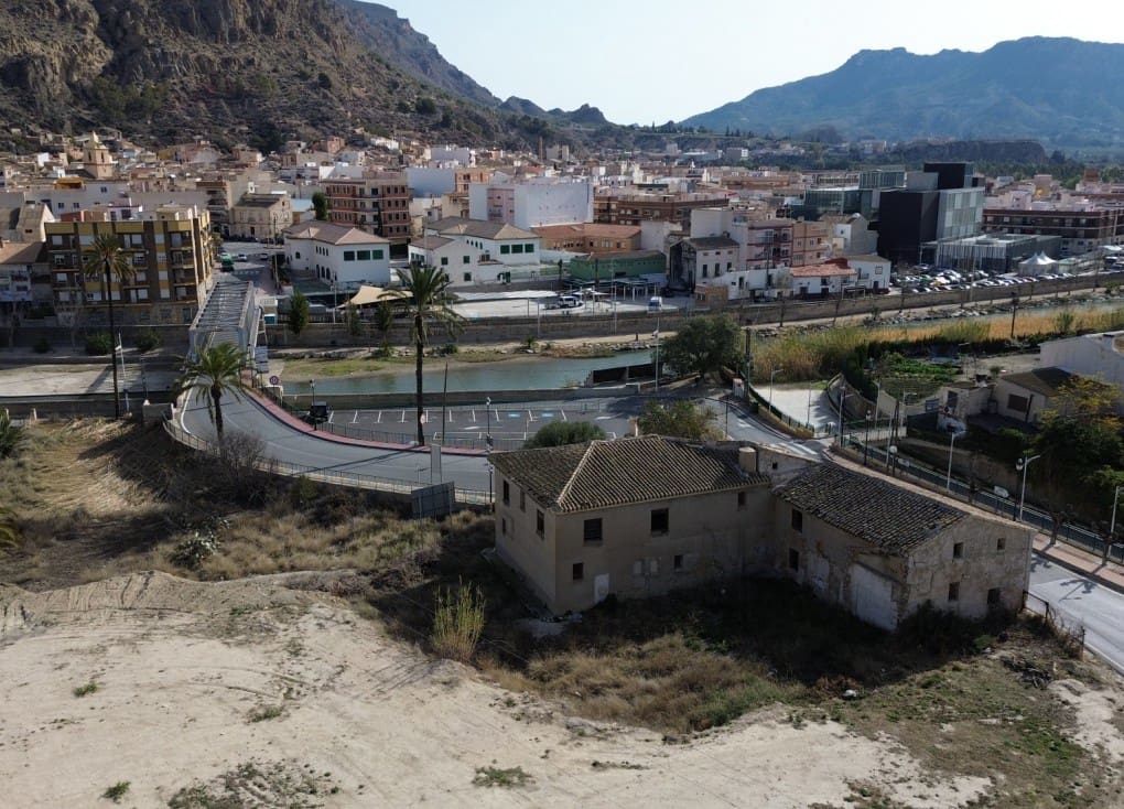 9 sovrum Hus till salu i Blanca med garage - 200 000 € (Ref: 8096210)