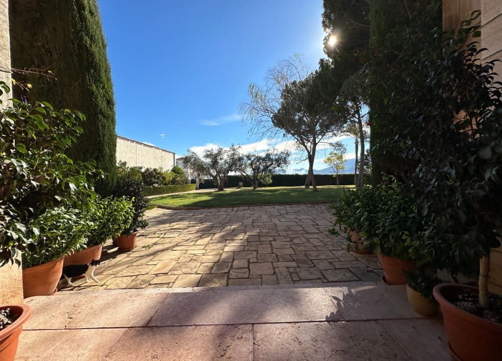 15 bedroom Finca/Country House for sale in Cieza with pool garage - € 1,300,000 (Ref: 8172614)