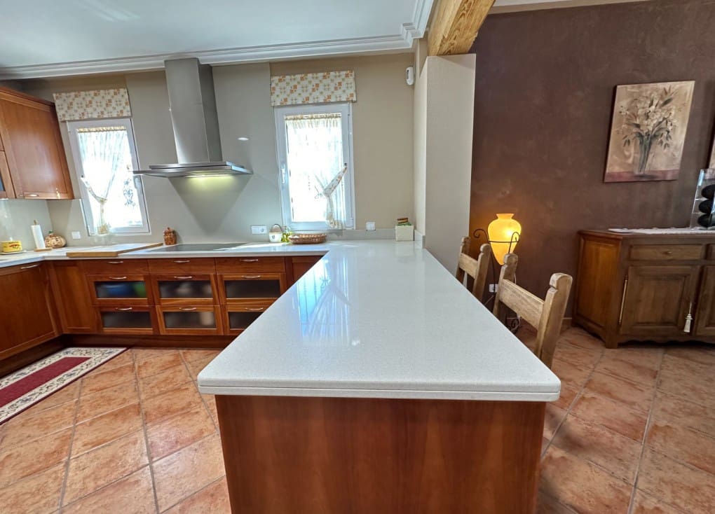 4 sovrum Finca/Hus på landet till salu i Abaran med pool garage - 375 000 € (Ref: 8255879)