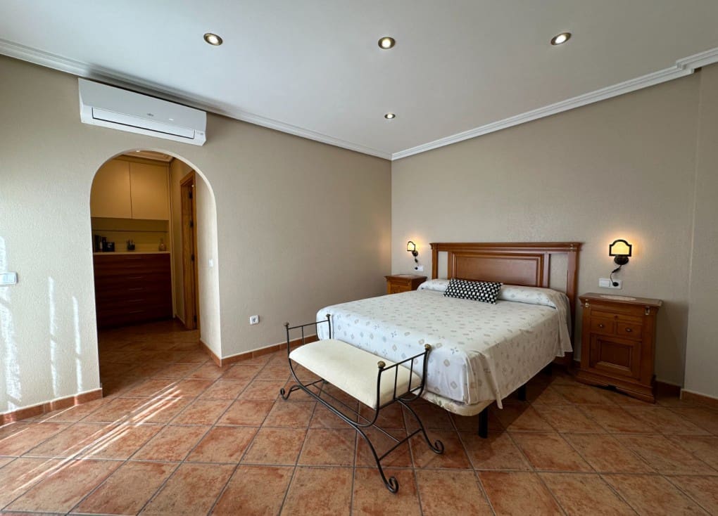 4 sovrum Finca/Hus på landet till salu i Abaran med pool garage - 375 000 € (Ref: 8255879)