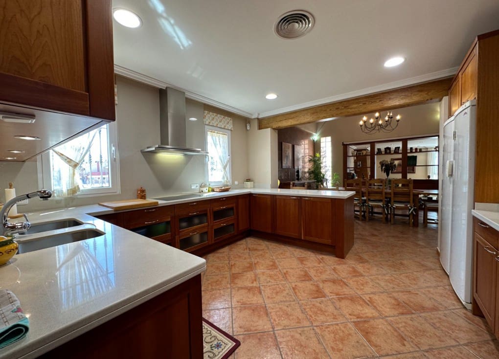 4 sovrum Finca/Hus på landet till salu i Abaran med pool garage - 375 000 € (Ref: 8255879)