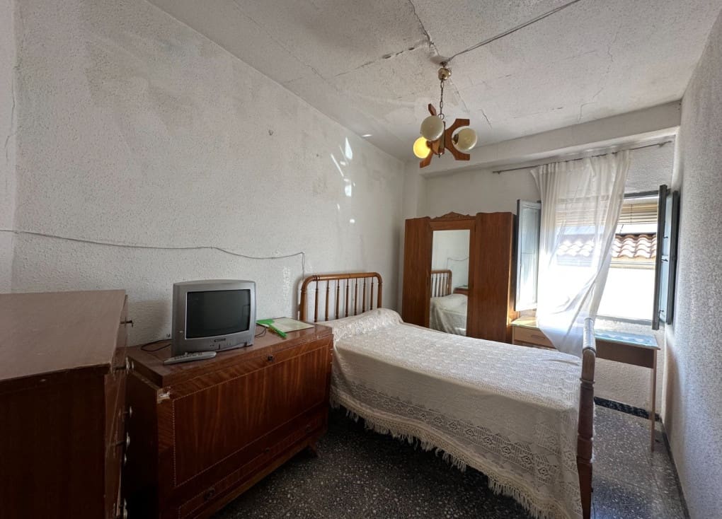 3 soveværelse Byhus til salg i Blanca - € 37.000 (Ref: 8324474)