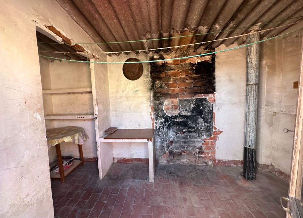 3 soveværelse Byhus til salg i Blanca - € 37.000 (Ref: 8324474)