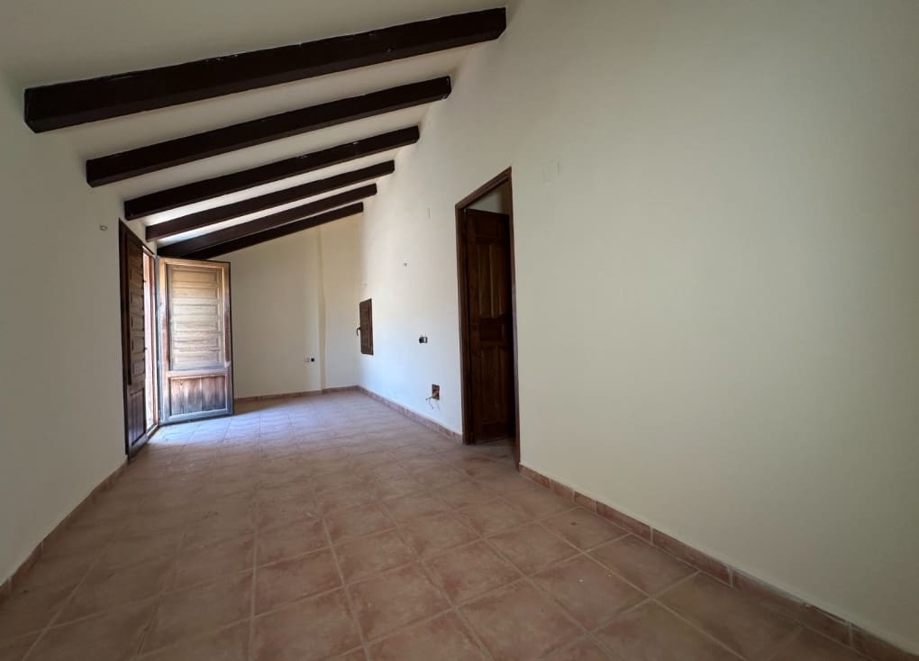 8 soveværelse Byhus til salg i Cehegin - € 72.000 (Ref: 8597747)