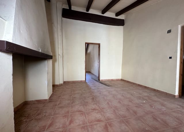 8 bedroom Townhouse for sale in Cehegín - € 72,000 (Ref: 8597747)