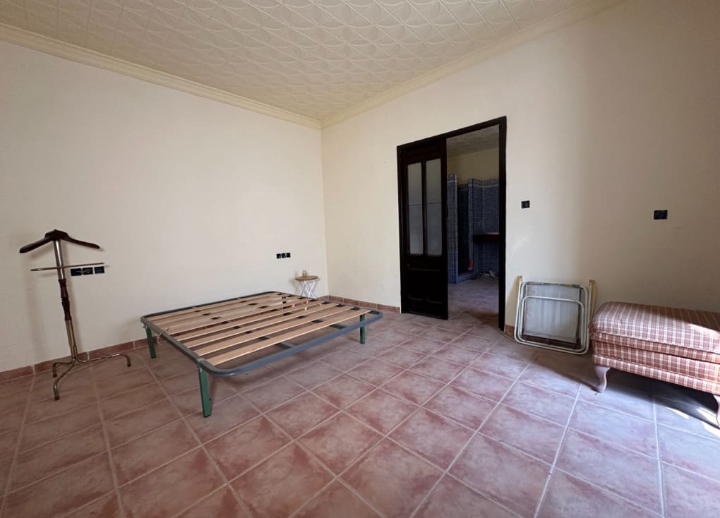 8 soveværelse Byhus til salg i Cehegin - € 72.000 (Ref: 8597747)