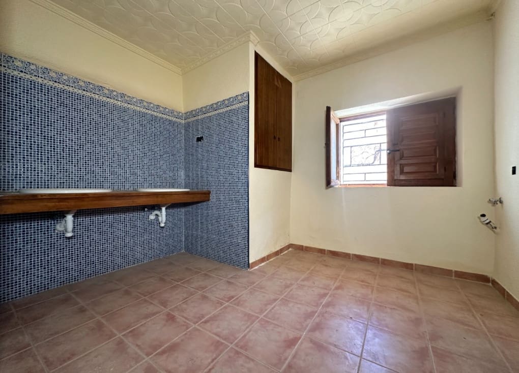 8 soveværelse Byhus til salg i Cehegin - € 72.000 (Ref: 8597747)