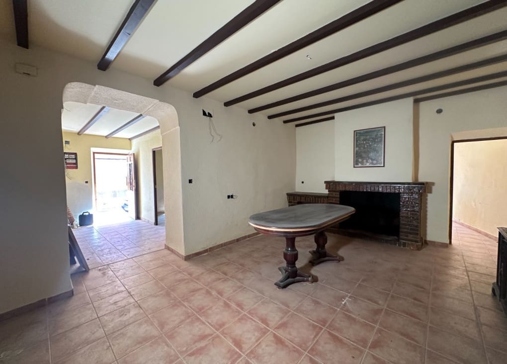 8 soveværelse Byhus til salg i Cehegin - € 72.000 (Ref: 8597747)