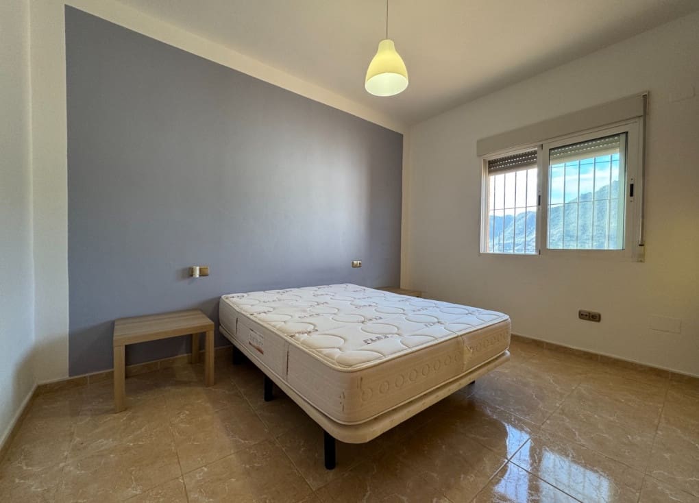 4 soveværelse Villa til salg i Blanca med garage - € 109.000 (Ref: 8609154)