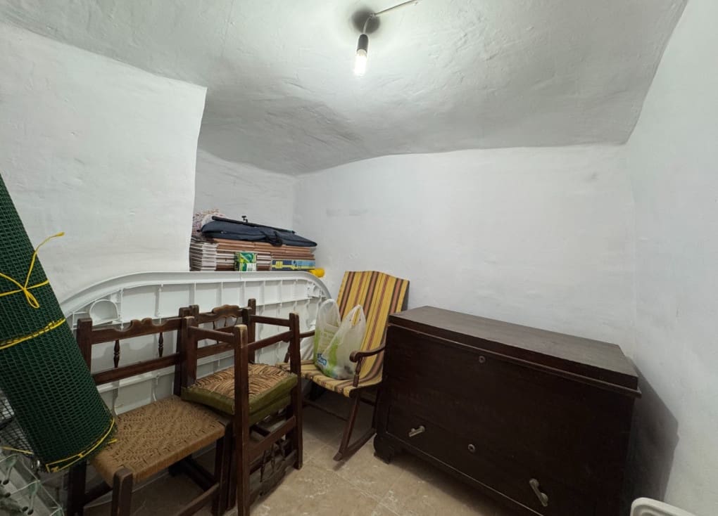 4 soveværelse Villa til salg i Blanca med garage - € 109.000 (Ref: 8609154)