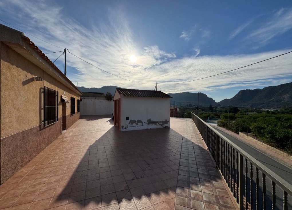 4 soveværelse Villa til salg i Blanca med garage - € 109.000 (Ref: 8609154)