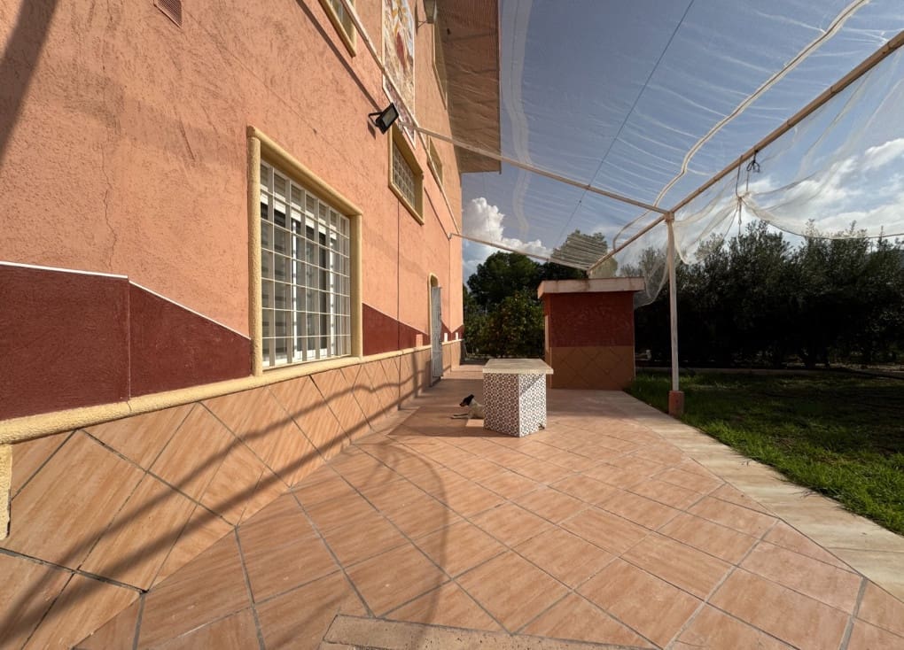 7 soveværelse Finca/Landehus til salg i Cieza med garage - € 531.000 (Ref: 8734421)