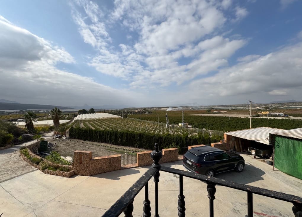 7 soveværelse Finca/Landehus til salg i Cieza med garage - € 531.000 (Ref: 8734421)