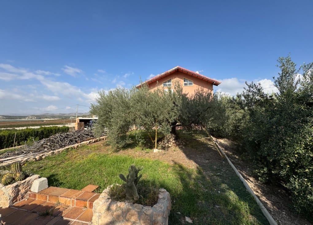 7 soveværelse Finca/Landehus til salg i Cieza med garage - € 531.000 (Ref: 8734421)