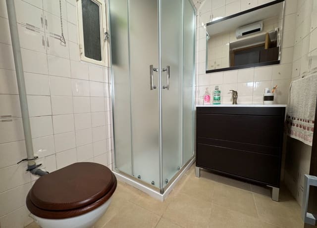 4 bedroom Finca/Country House for sale in Blanca with garage - € 125,000 (Ref: 8954975)