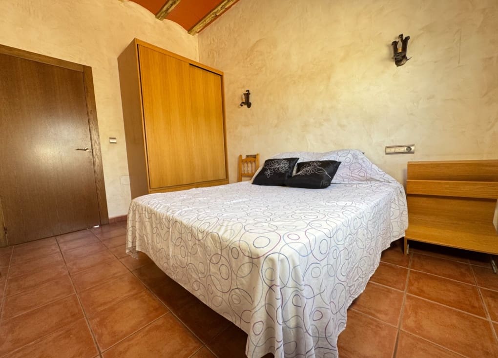 4 soveværelse Finca/Landehus til salg i Molina de Segura med swimmingpool garage - € 430.000 (Ref: 8956209)