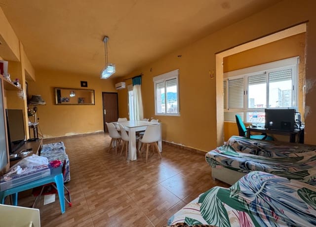 4 makuuhuone Asunto myytävänä paikassa Blanca - 95 000 € (Ref: 8989676)