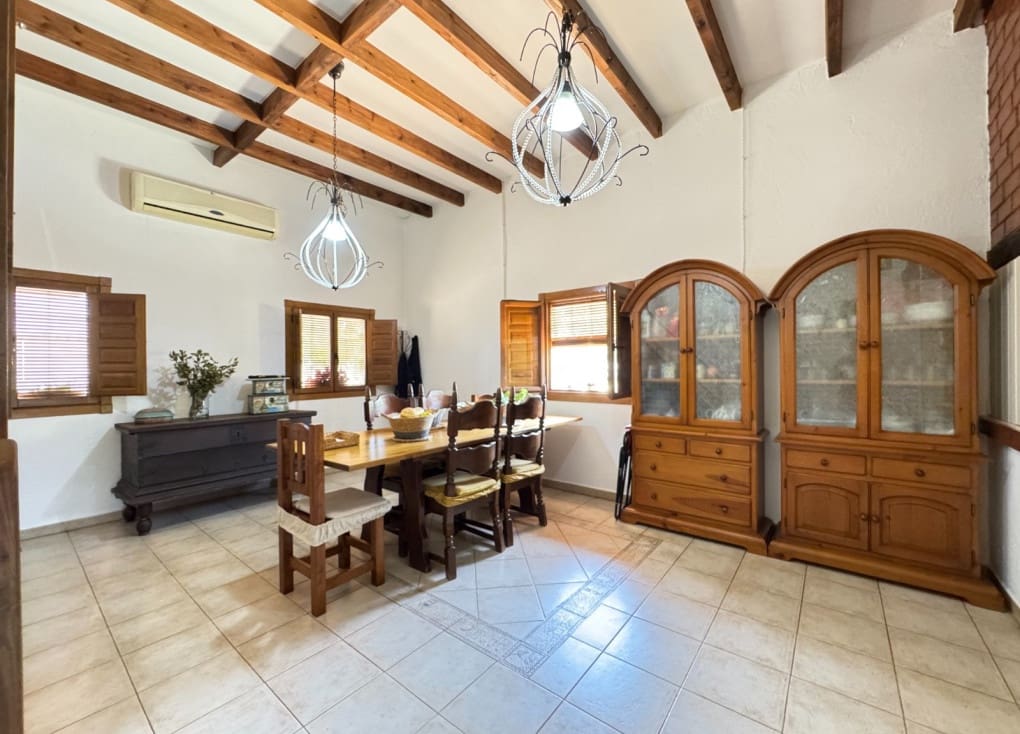 5 soveværelse Finca/Landehus til salg i Molina de Segura med swimmingpool garage - € 375.000 (Ref: 9043938)