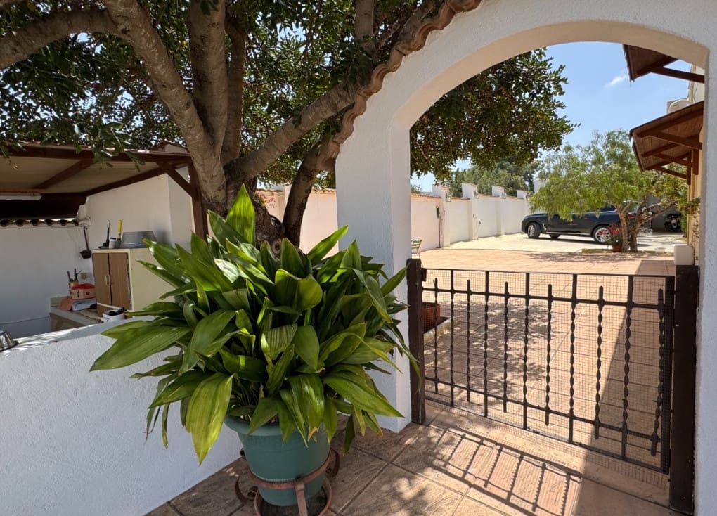 5 soveværelse Finca/Landehus til salg i Molina de Segura med swimmingpool garage - € 375.000 (Ref: 9043938)