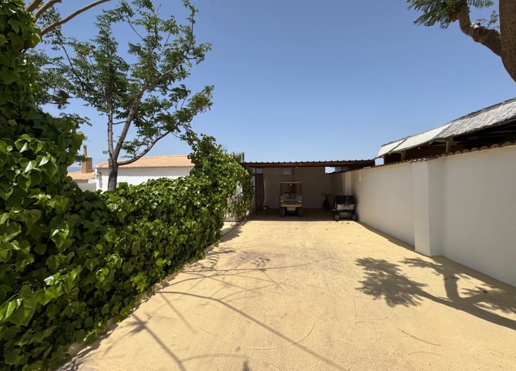 5 soveværelse Finca/Landehus til salg i Molina de Segura med swimmingpool garage - € 375.000 (Ref: 9043938)