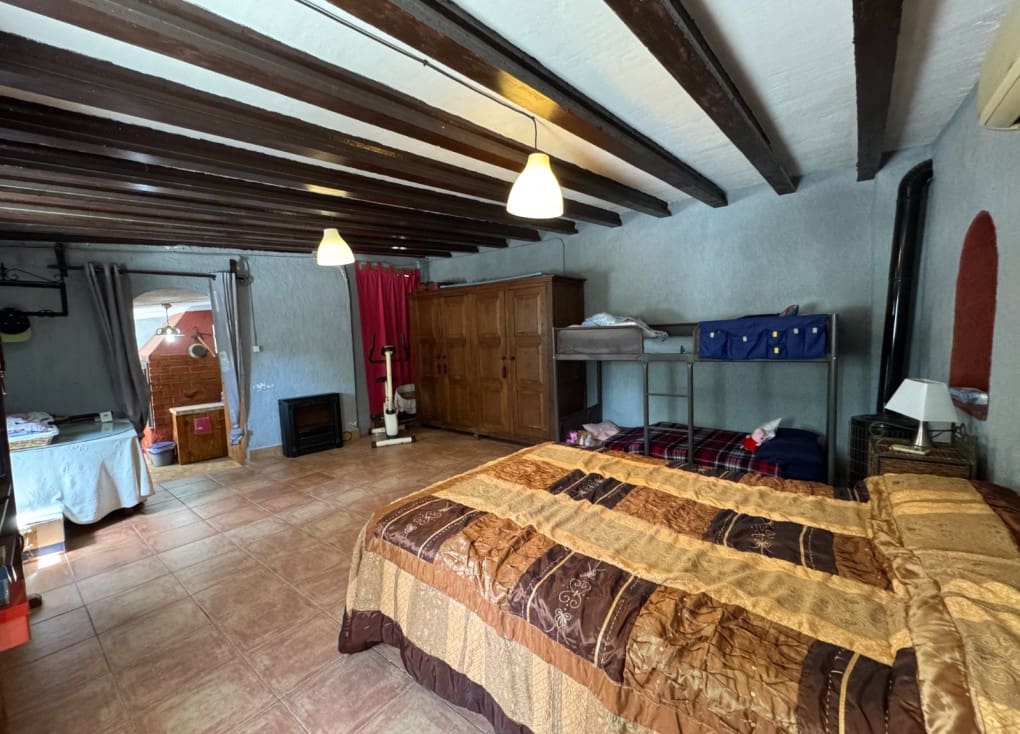 5 soveværelse Finca/Landehus til salg i Molina de Segura med swimmingpool garage - € 375.000 (Ref: 9043938)