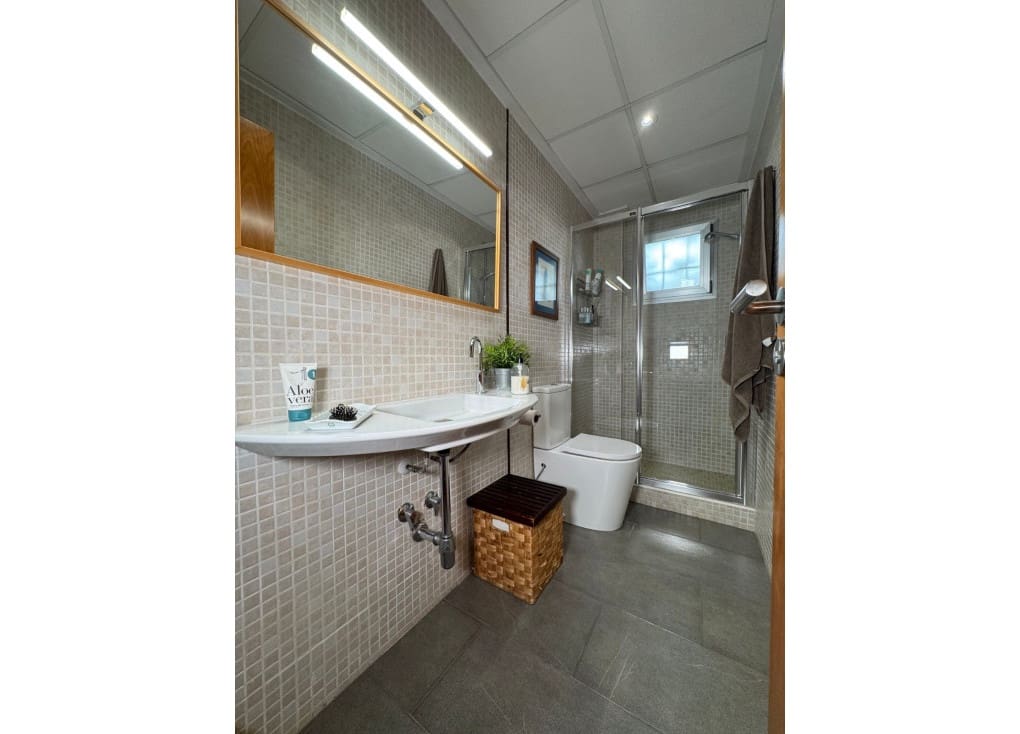 6 soveværelse Villa til salg i Murcia by med swimmingpool garage - € 560.000 (Ref: 9047126)