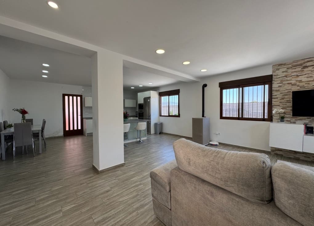 3 soveværelse Finca/Landehus til salg i Archena med swimmingpool - € 318.000 (Ref: 9051836)