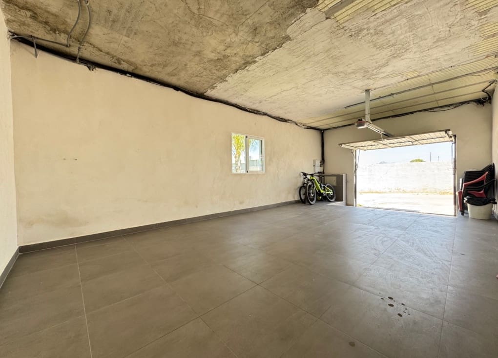 3 soveværelse Finca/Landehus til salg i Archena med swimmingpool - € 318.000 (Ref: 9051836)