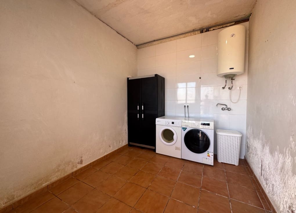 3 soveværelse Finca/Landehus til salg i Archena med swimmingpool - € 318.000 (Ref: 9051836)