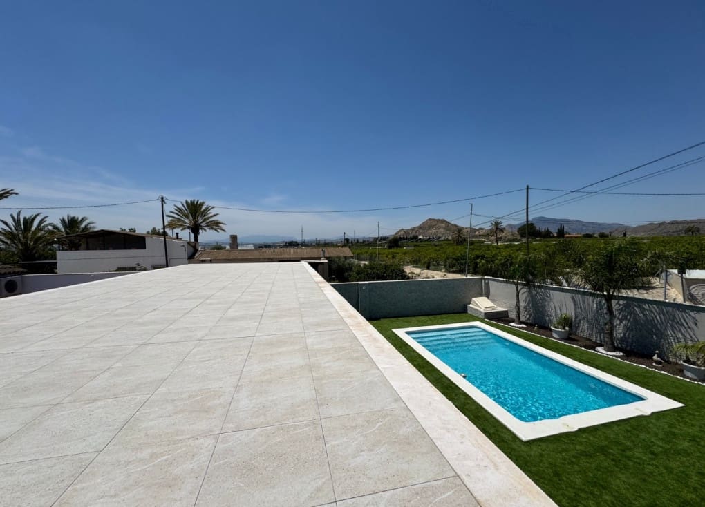 3 soveværelse Finca/Landehus til salg i Archena med swimmingpool - € 318.000 (Ref: 9051836)