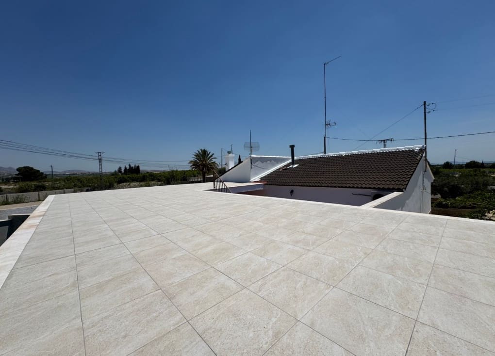 3 soveværelse Finca/Landehus til salg i Archena med swimmingpool - € 318.000 (Ref: 9051836)