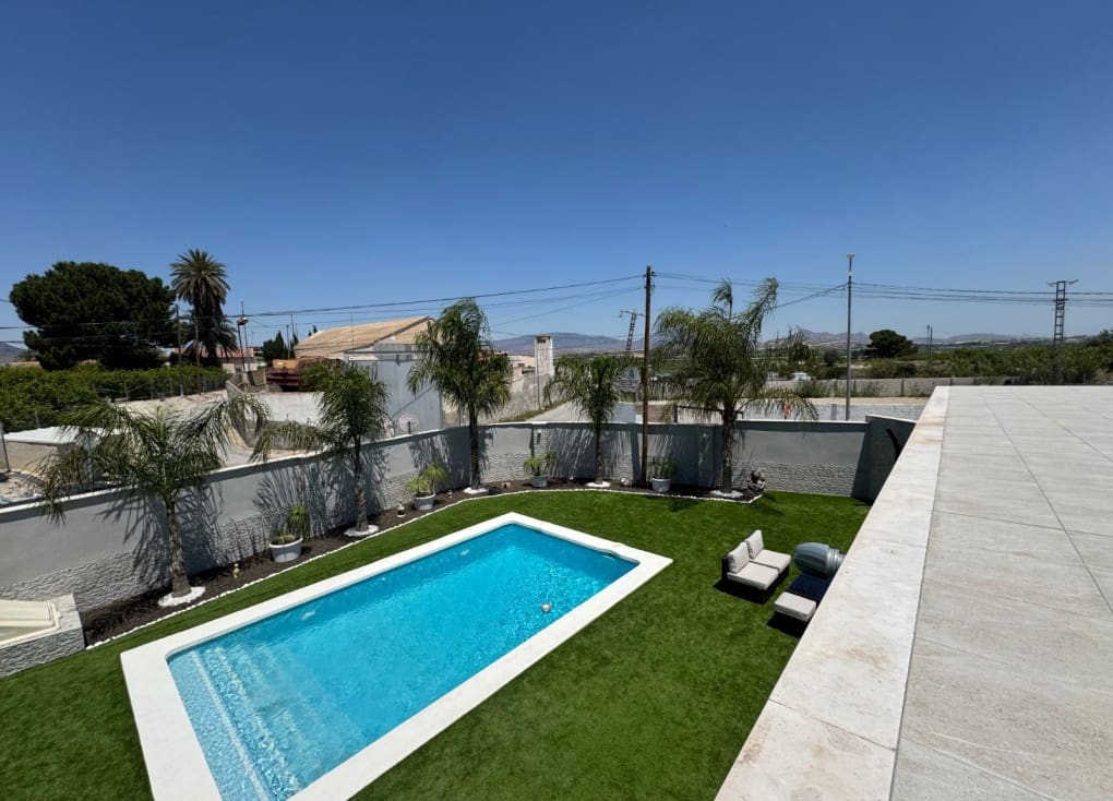 3 soveværelse Finca/Landehus til salg i Archena med swimmingpool - € 318.000 (Ref: 9051836)