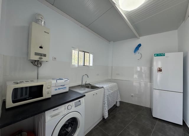 6 bedroom Townhouse for sale in Blanca - € 102,000 (Ref: 9079845)