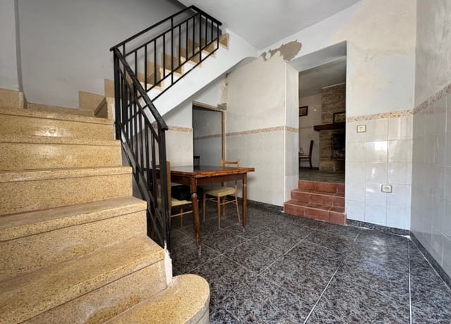 4 bedroom Townhouse for sale in Blanca - € 47,000 (Ref: 9084708)