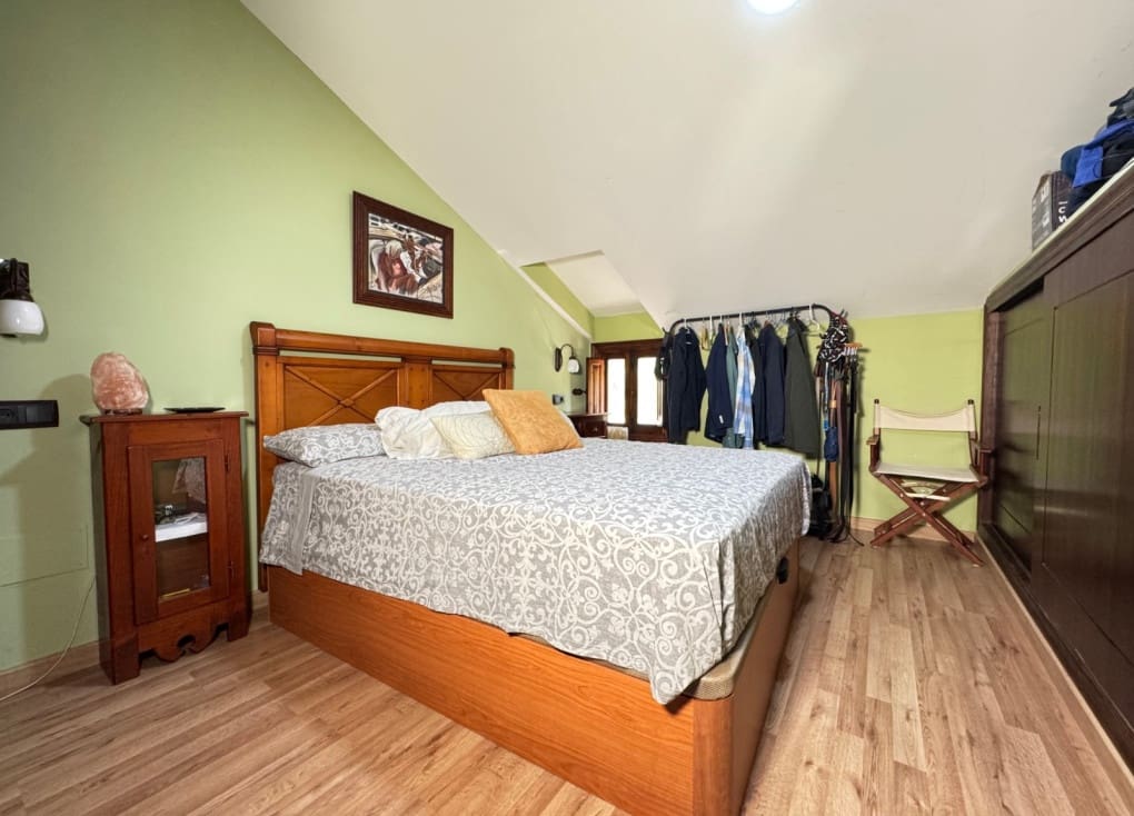 4 soveværelse Finca/Landehus til salg i Ojos med swimmingpool garage - € 636.300 (Ref: 9084813)