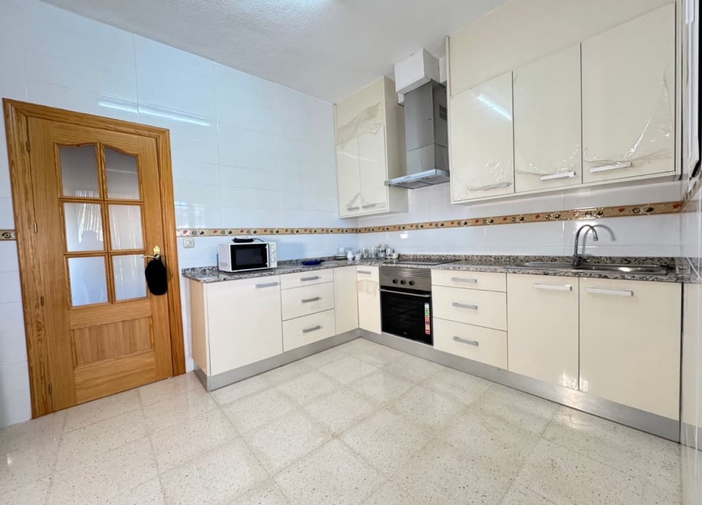 4 soveværelse Villa til salg i Molina de Segura med swimmingpool - € 256.000 (Ref: 9105264)