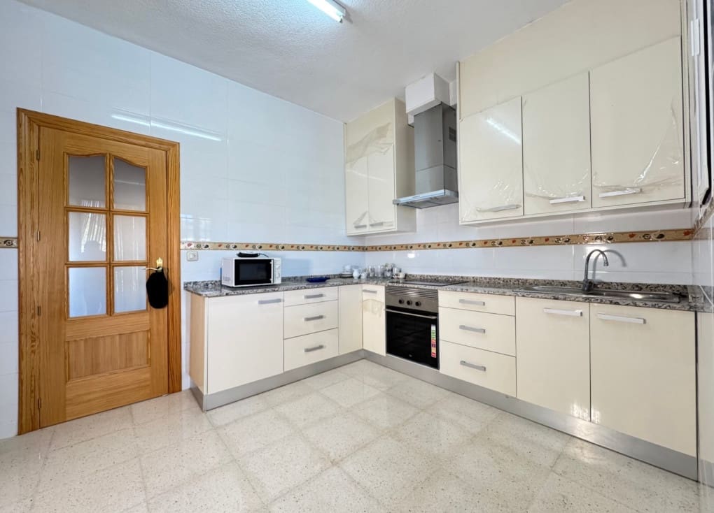 4 soveværelse Villa til salg i Molina de Segura med swimmingpool - € 256.000 (Ref: 9105264)