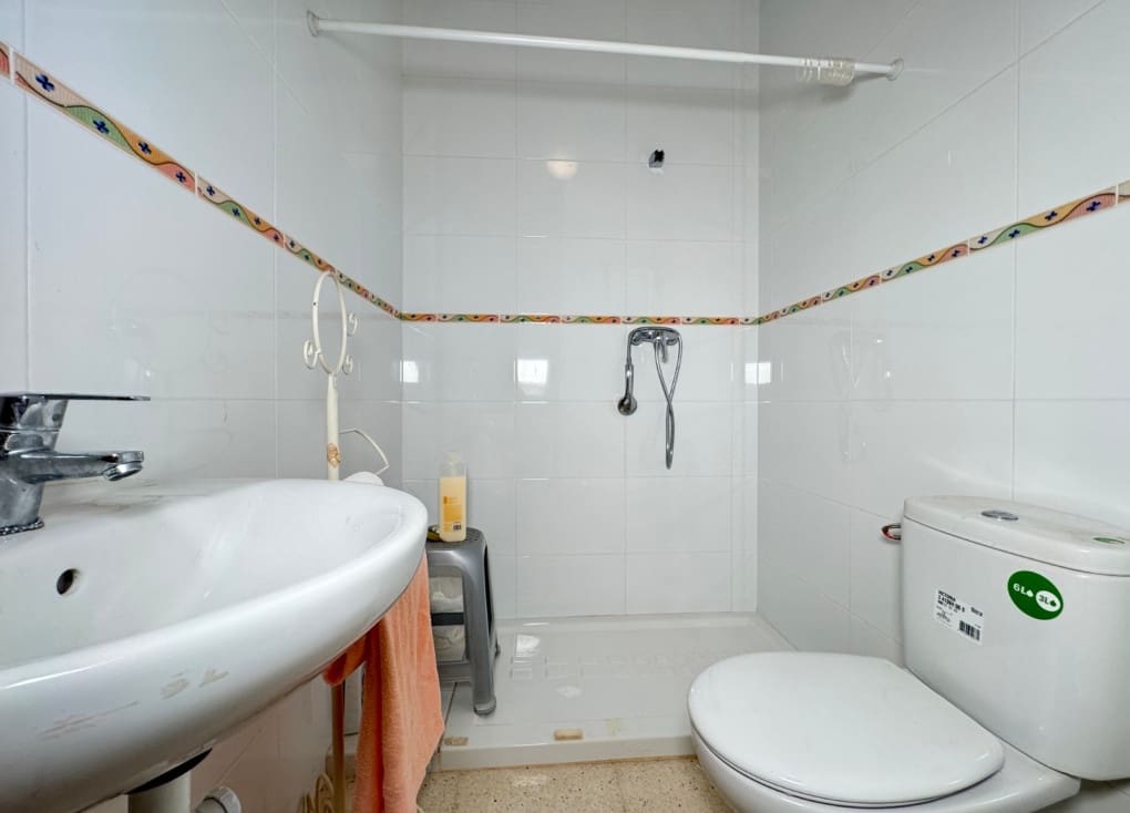 4 soveværelse Villa til salg i Molina de Segura med swimmingpool - € 256.000 (Ref: 9105264)