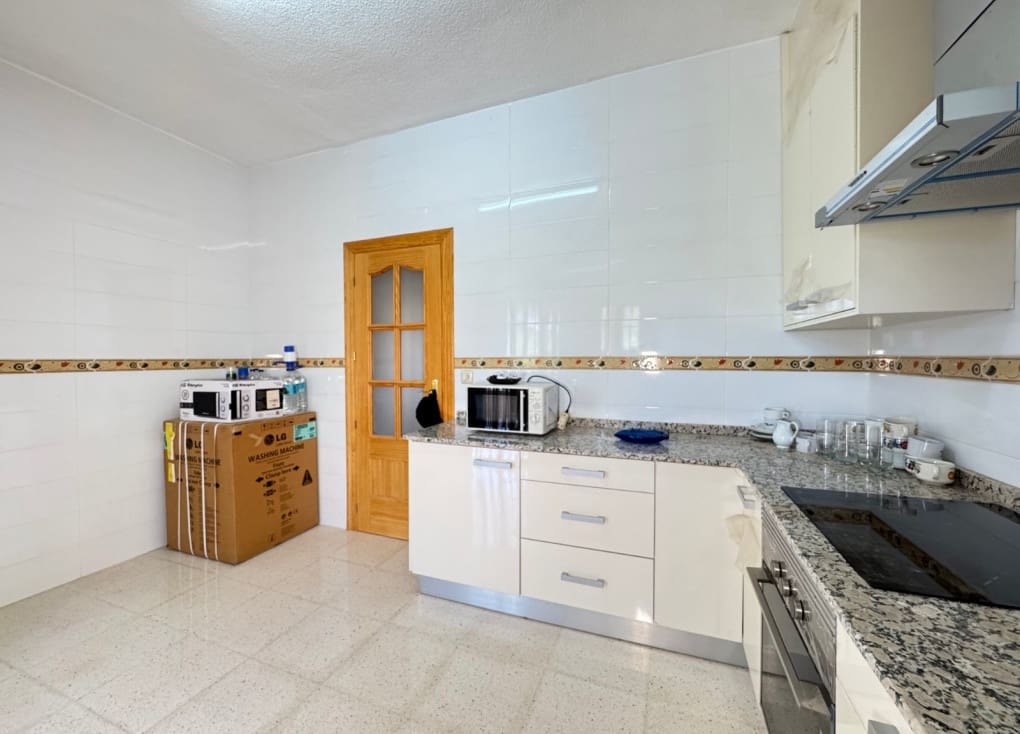 4 soveværelse Villa til salg i Molina de Segura med swimmingpool - € 256.000 (Ref: 9105264)