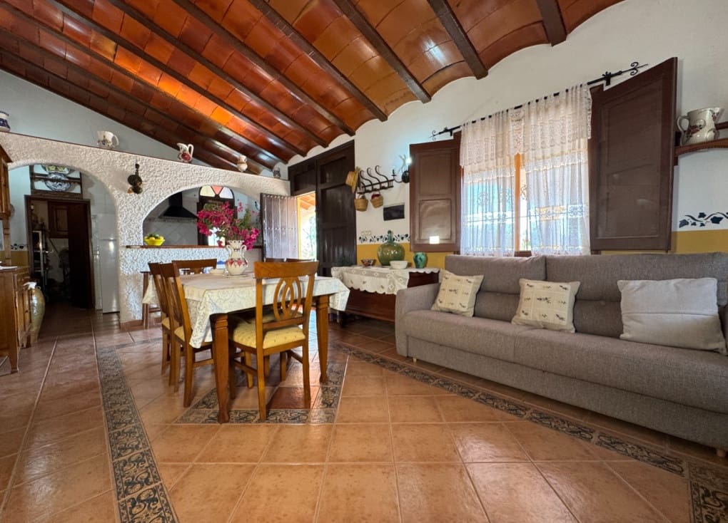 2 soveværelse Finca/Landehus til salg i Ulea med garage - € 163.000 (Ref: 9124282)