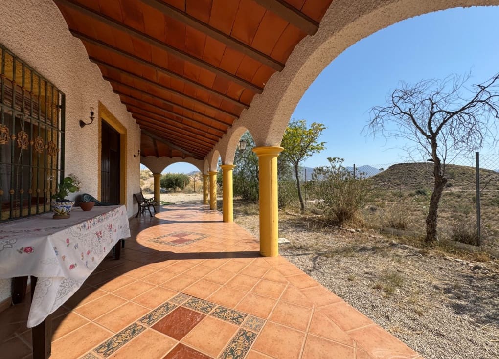 2 soveværelse Finca/Landehus til salg i Ulea med garage - € 163.000 (Ref: 9124282)