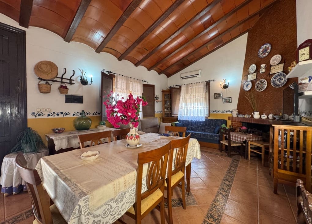 2 soveværelse Finca/Landehus til salg i Ulea med garage - € 163.000 (Ref: 9124282)