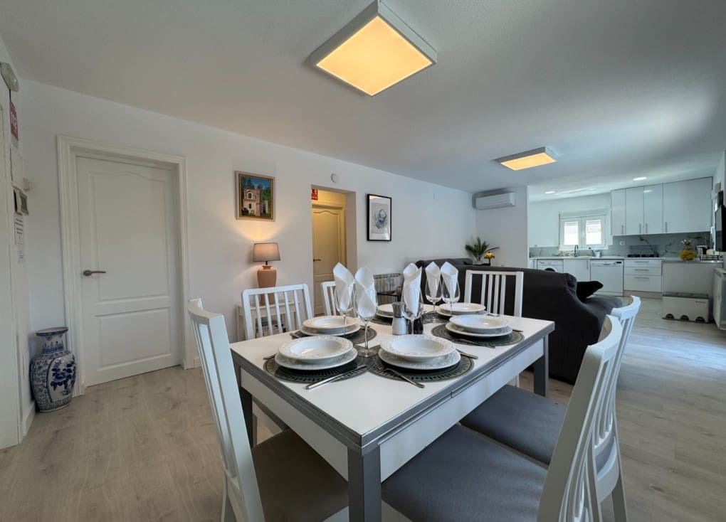 8 soveværelse Villa til salg i Blanca med swimmingpool garage - € 599.000 (Ref: 9148025)