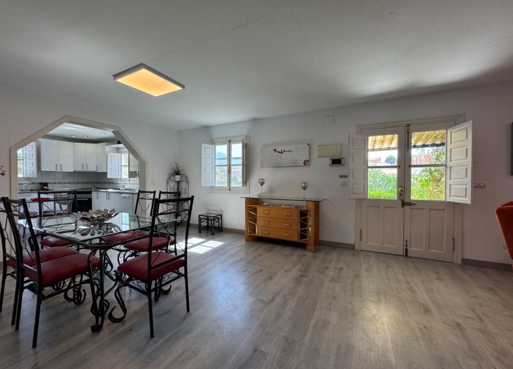 8 soveværelse Villa til salg i Blanca med swimmingpool garage - € 599.000 (Ref: 9148025)