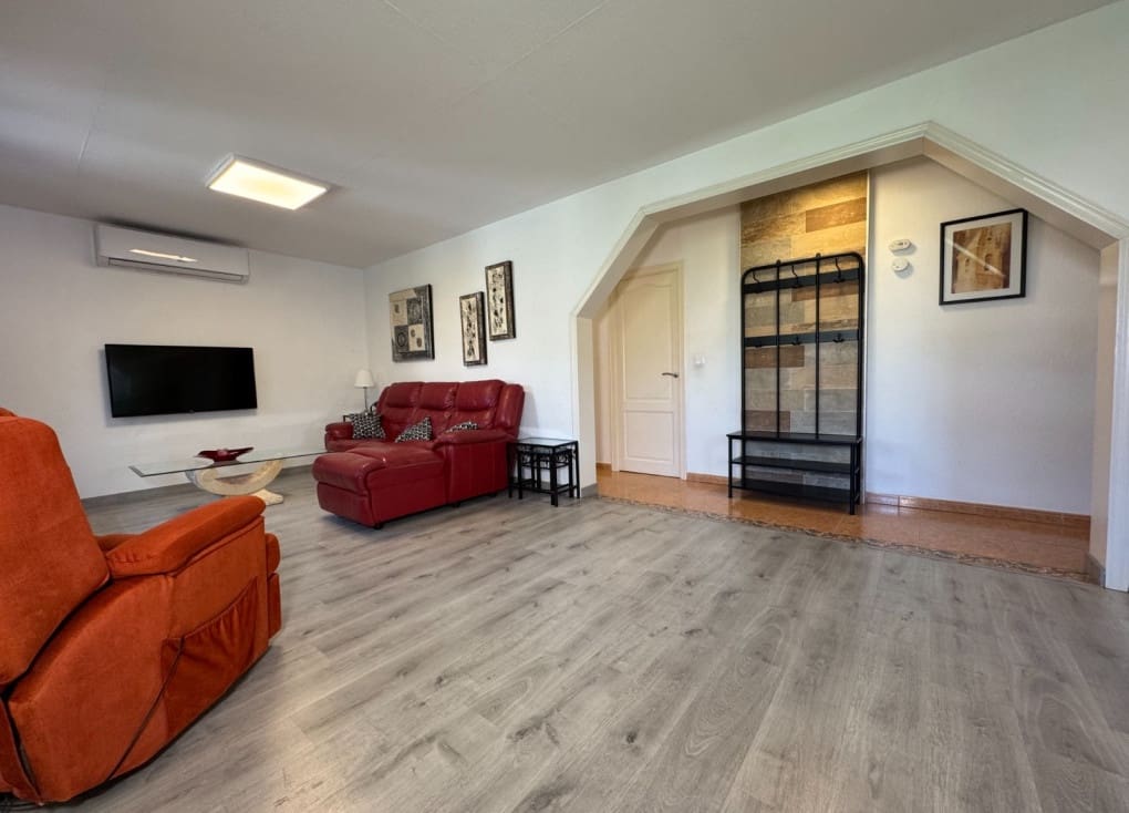 8 soveværelse Villa til salg i Blanca med swimmingpool garage - € 599.000 (Ref: 9148025)