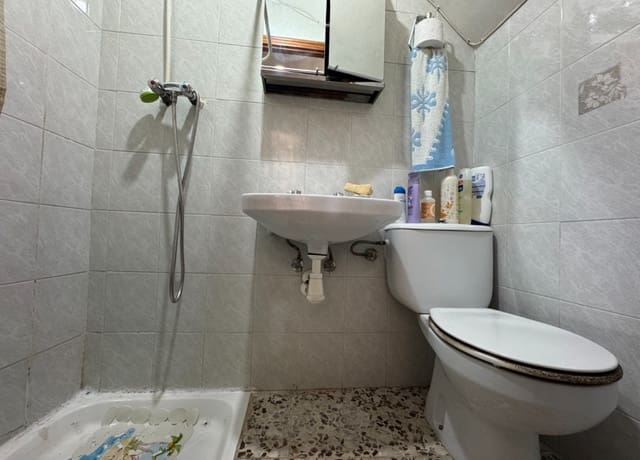 4 bedroom Townhouse for sale in Blanca - € 38,000 (Ref: 9160054)