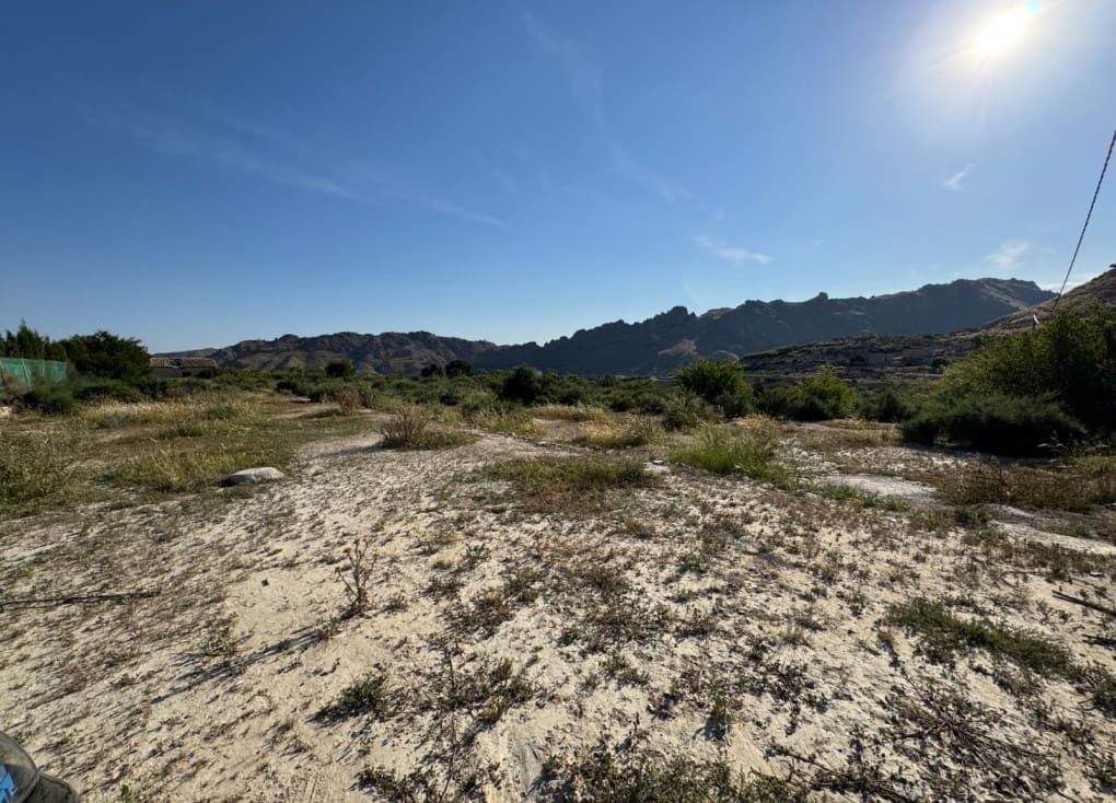 Finca/Landehus til salg i Abaran - € 112.000 (Ref: 9165288)